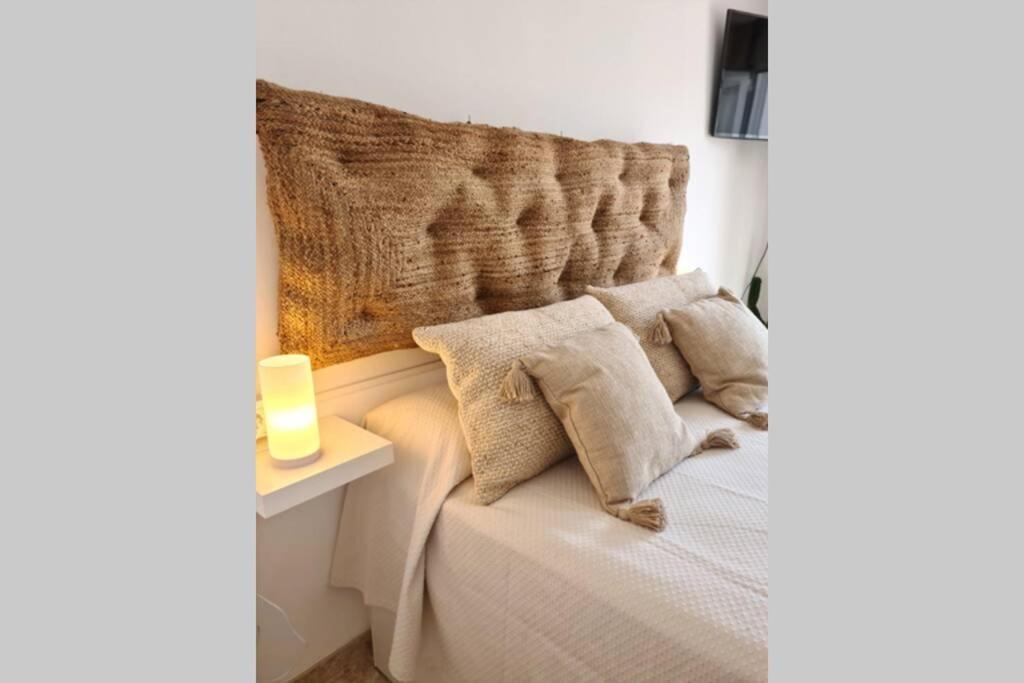 Calmahouse Carihuela Apartment ตอร์เรโมลิโนส ภายนอก รูปภาพ